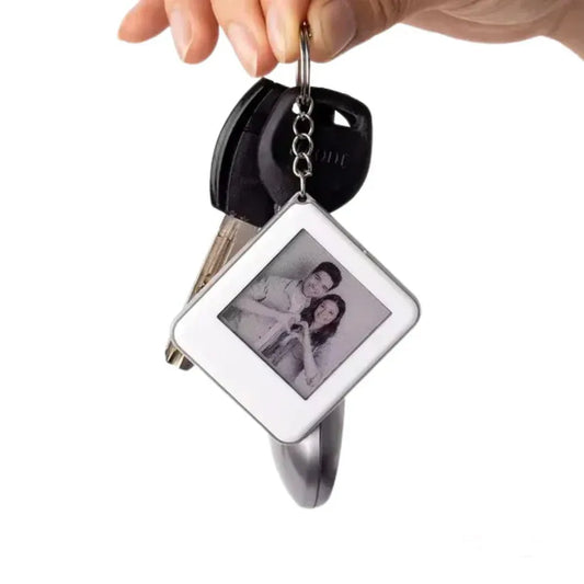 61. NFC photo change Keychain